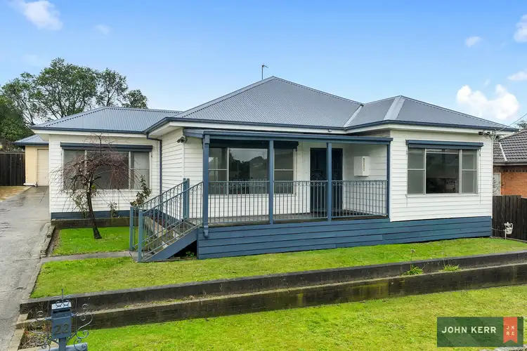 22 Durham Road, Newborough VIC 3825