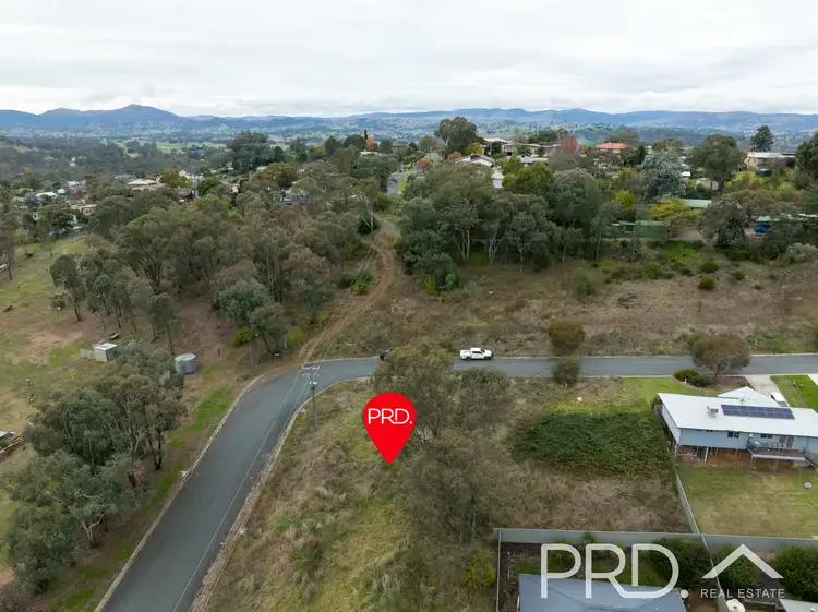 2 Eberlin Place, Tumut NSW 2720