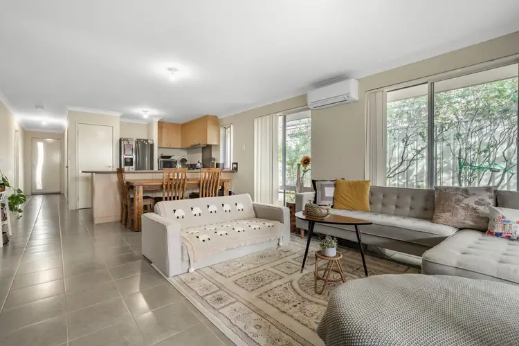 11/39 Barfield Road, Hammond Park WA 6164