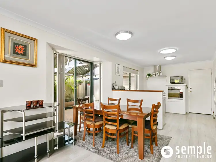 Fourth view of Homely house listing, 5 Ellesmere Circuit, Success WA 6164