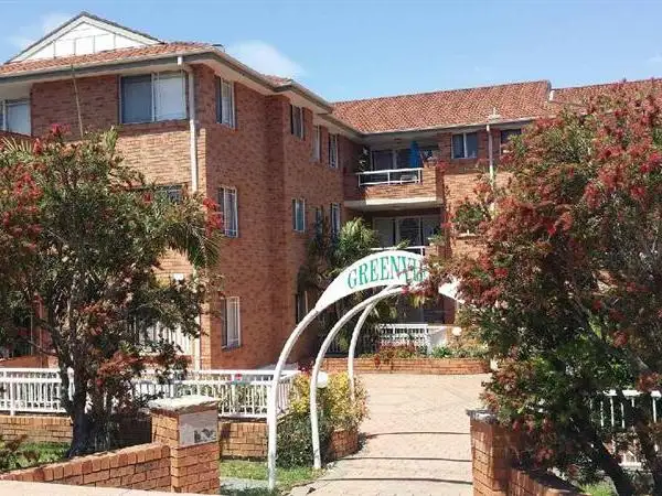 11/90 Brancourt Avenue
