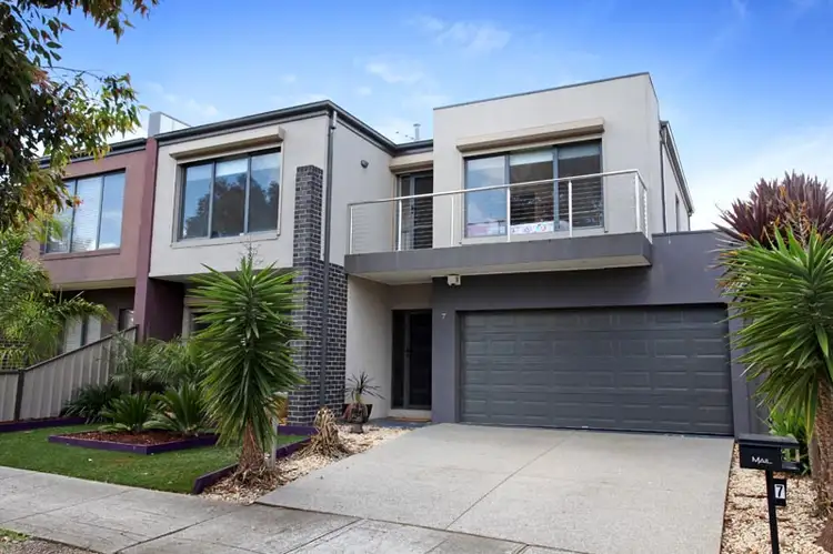 Second view of Homely house listing, 7 Waterside Drive, Burnside Heights VIC 3023