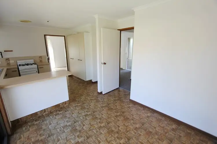 Fifth view of Homely house listing, 2 Walrus Drive, Ashmore QLD 4214