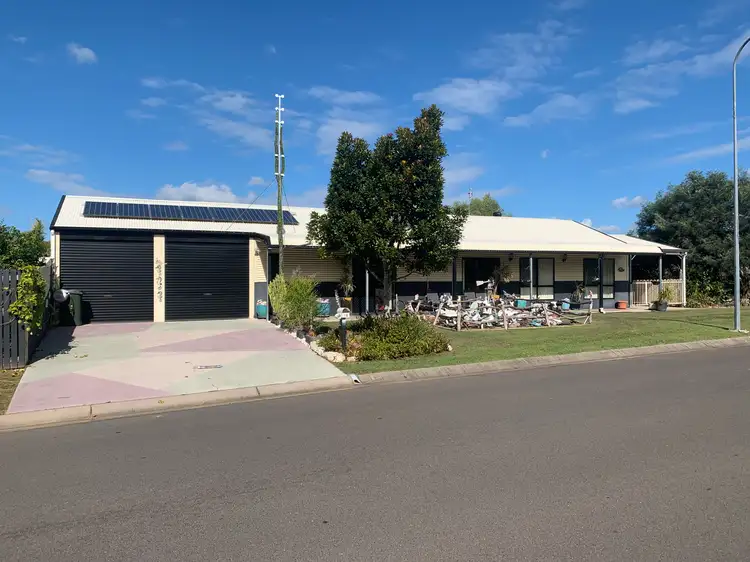 12 Ringtail Way, Urangan QLD 4655