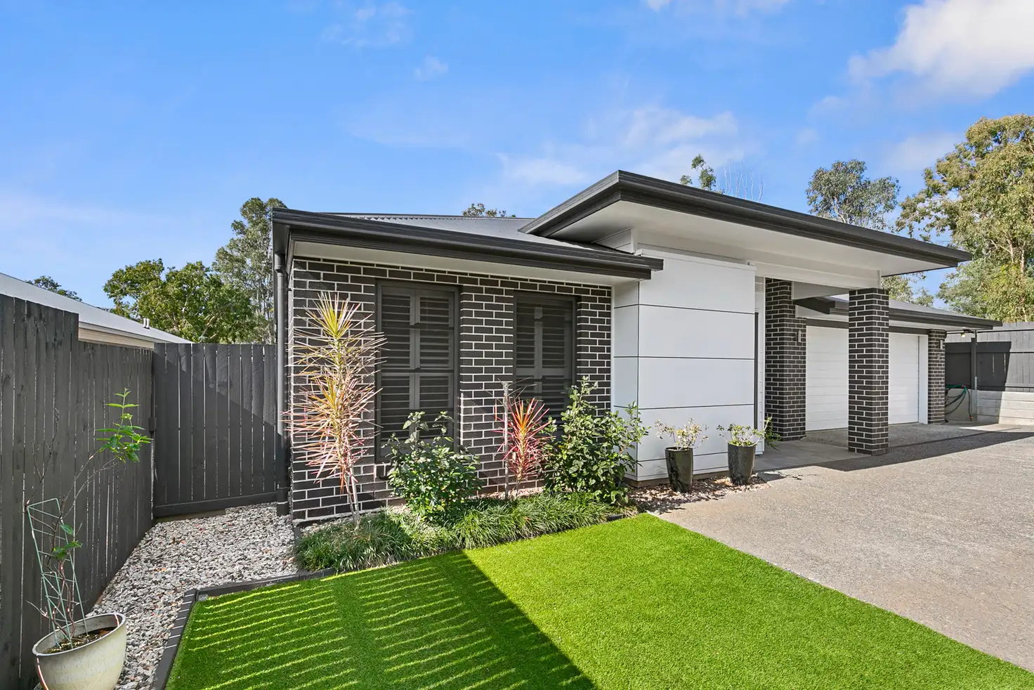 Main view of Homely house listing, 18 Endeavour Close, Hemmant QLD 4174