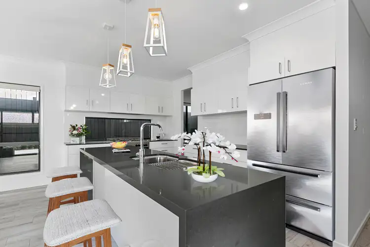Fourth view of Homely house listing, 18 Endeavour Close, Hemmant QLD 4174
