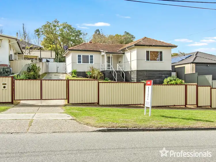 35 Beacham Crescent, Medina WA 6167