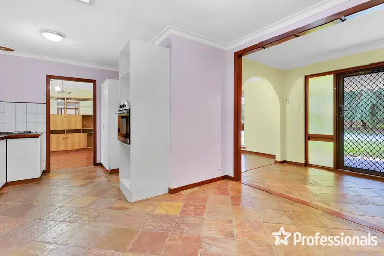 Fifth view of Homely house listing, 31 Acacia Close, Armadale WA 6112