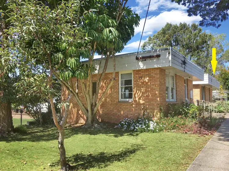 2/18 Galbraith Avenue