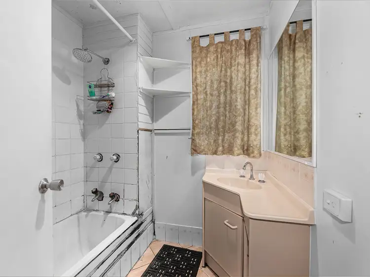 Sixth view of Homely house listing, 390 Haigslea-Amberley Road, Walloon QLD 4306