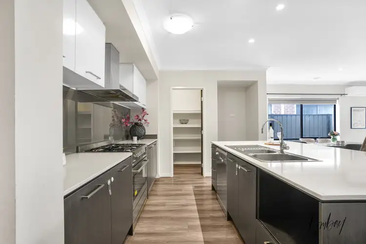 Third view of Homely house listing, 6 Elmhurst Road, Wollert VIC 3750