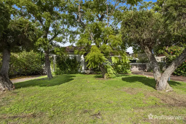 Seventh view of Homely house listing, 22 Adaluma Way, North Yunderup WA 6208