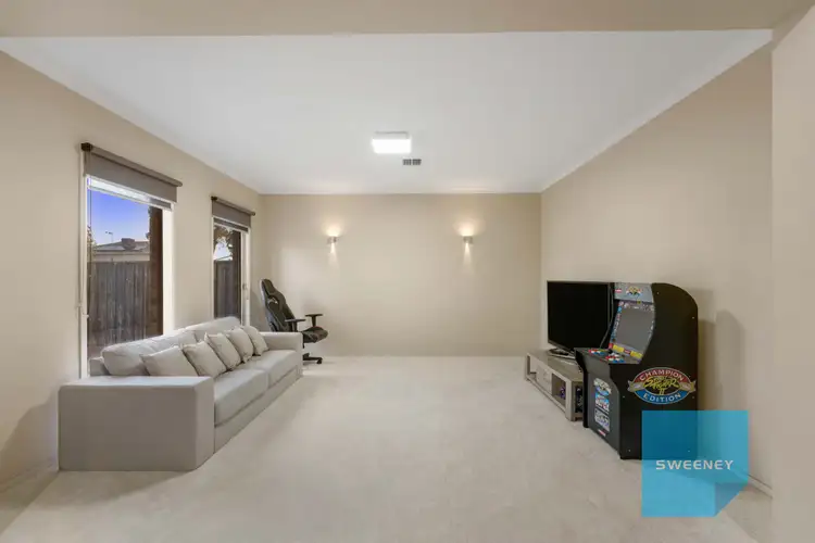 Seventh view of Homely house listing, 17 Como Avenue, Burnside Heights VIC 3023