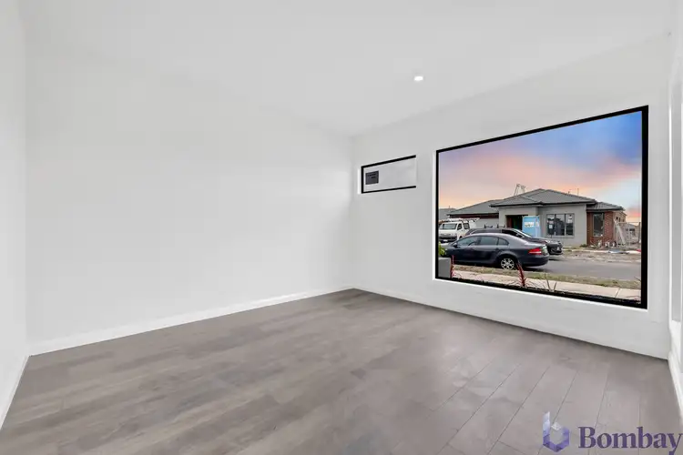 Sixth view of Homely house listing, 19 Varun Loop, Wollert VIC 3750