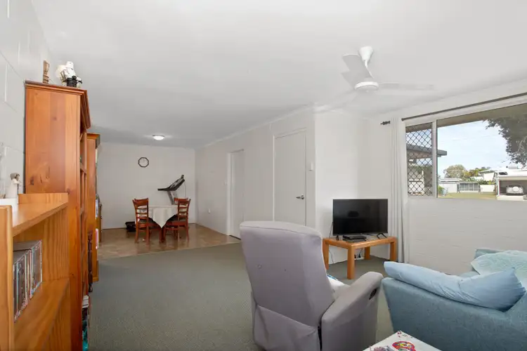 Sixth view of Homely semi-detached listing, 1 & 2/27 Colby Court, Beaconsfield QLD 4740