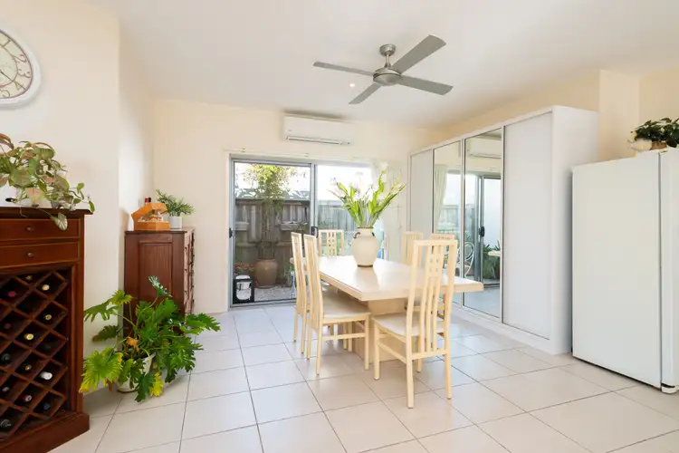 Sixth view of Homely house listing, 2/37 Wonga Street, Burleigh Heads QLD 4220
