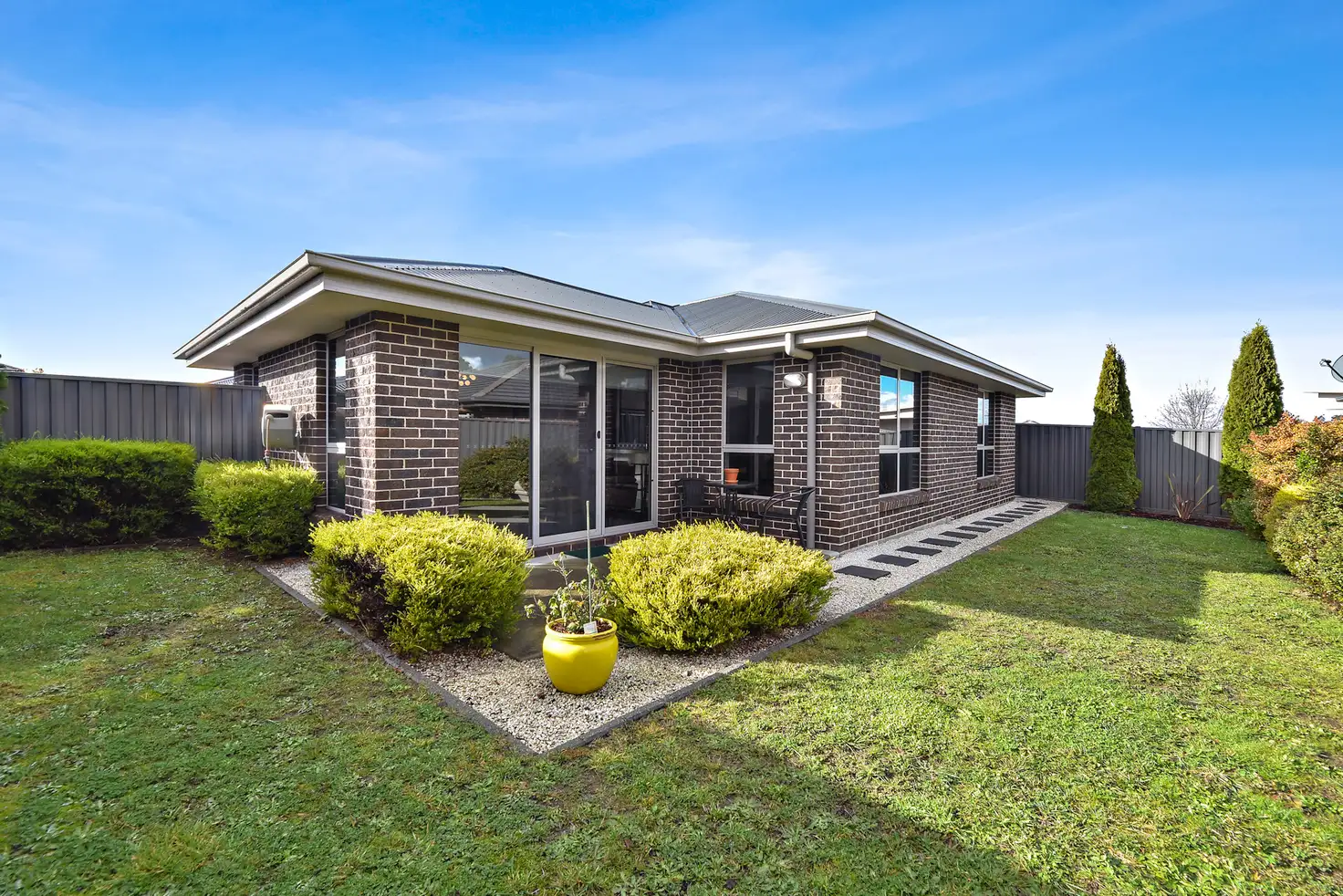Main view of Homely unit listing, 2/5 Palmerston Avenue, Prospect TAS 7250