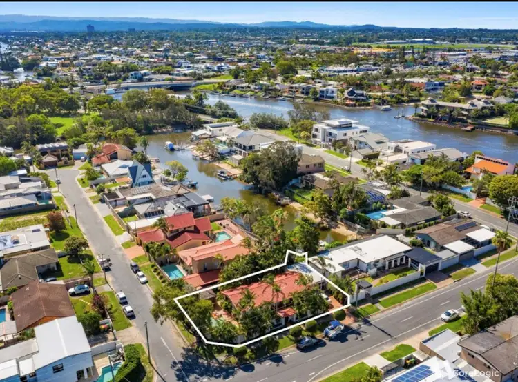Fifth view of Homely house listing, 3 Pacific Boulevard, Broadbeach Waters QLD 4218