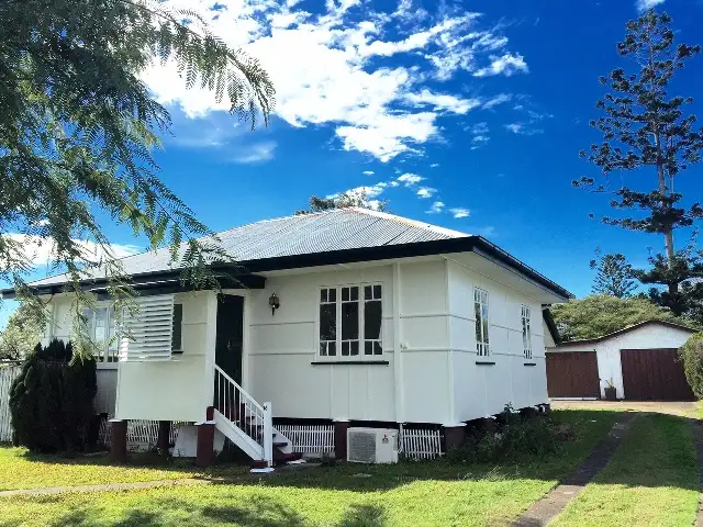 16 Arcadia Crescent
