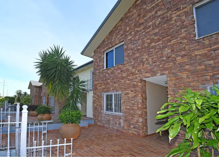 Second view of Homely townhouse listing, 6/13-19 HYTHE STREET, Pialba QLD 4655