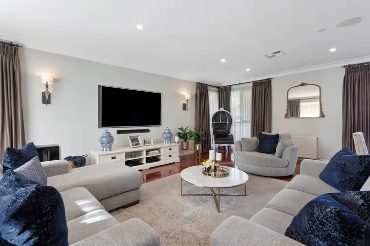 Main view of Homely house listing, 8 Avalon Court, Cheltenham VIC 3192