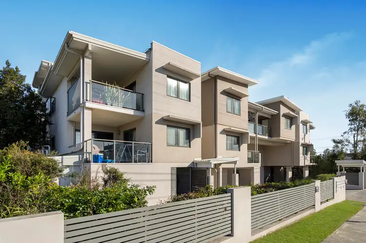 17/450 South Pine Road, Everton Park QLD 4053