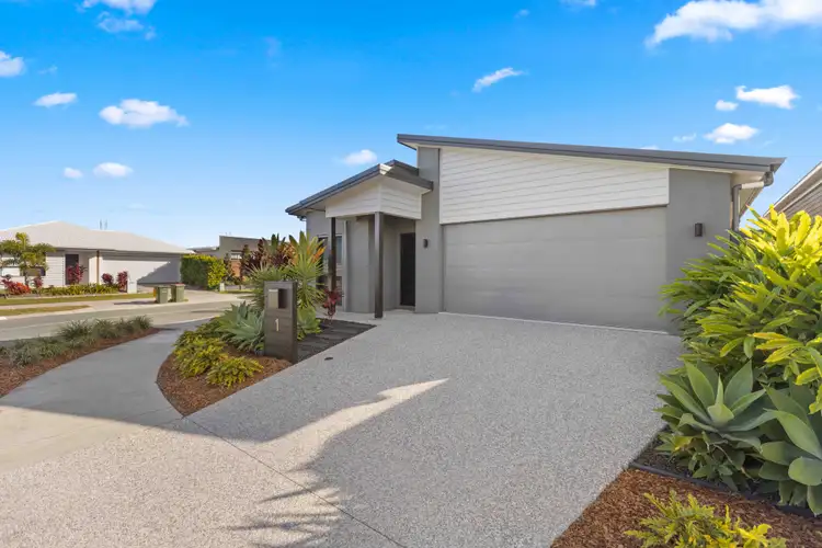 1 Zephyr Street, Palmview QLD 4553