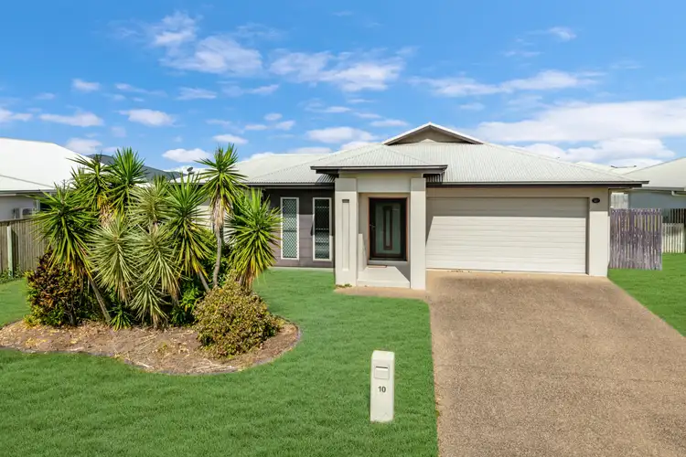 10 BARRATONIA WAY, Mount Low QLD 4818