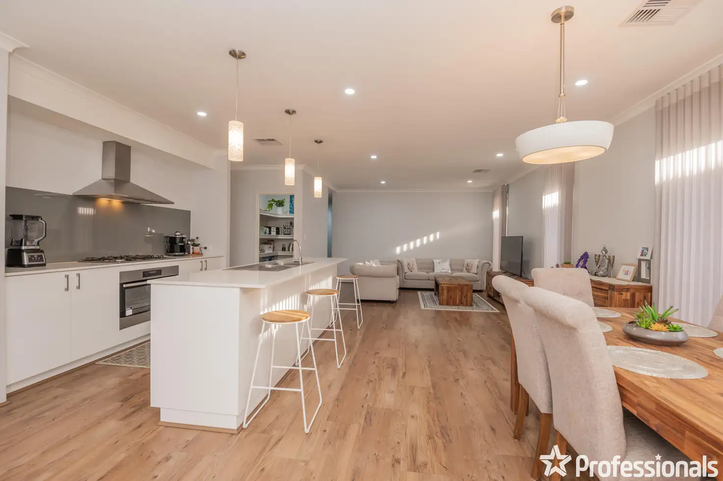 Main view of Homely house listing, 9 Woodloes Street, Piara Waters WA 6112