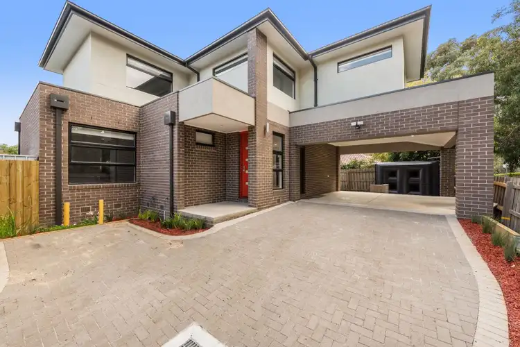 2/411 Boronia Road, Bayswater VIC 3153