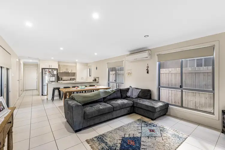 11 Farrer Street, Cranley QLD 4350