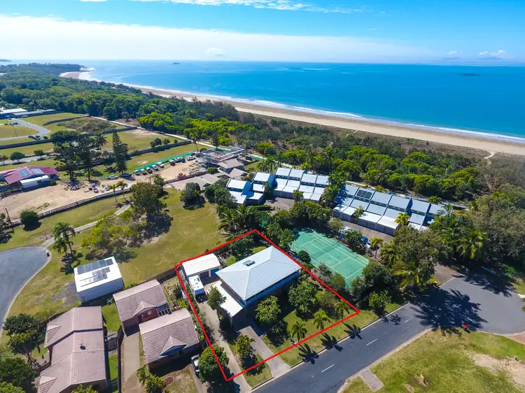 7 Homestead Bay Avenue, Shoal Point QLD 4750