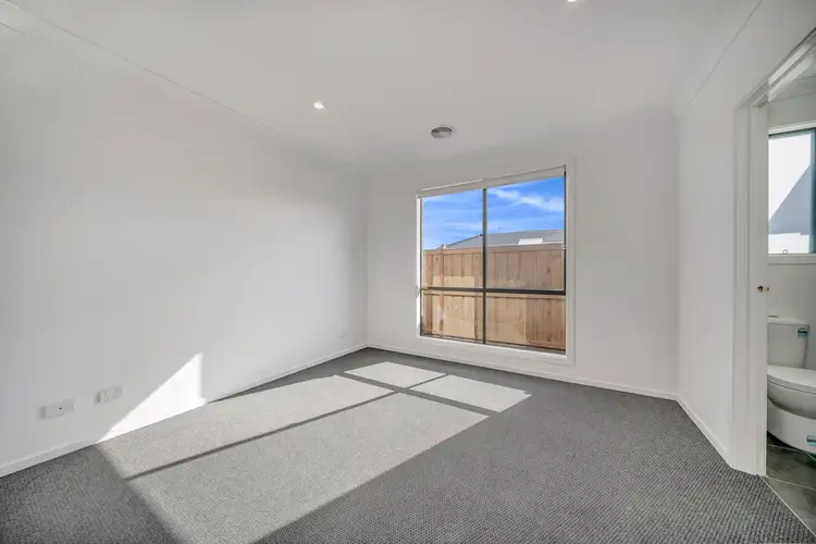 Fifth view of Homely house listing, 9 Mercury Road, Cranbourne East VIC 3977