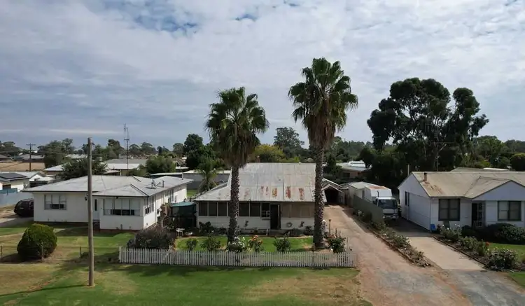 73 Tocumwal Street, Finley NSW 2713