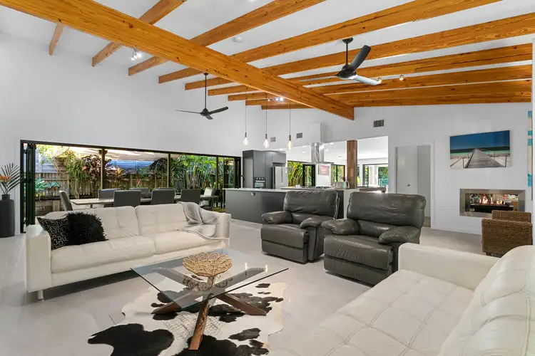 11 Gleneagles Drive, Tewantin QLD 4565