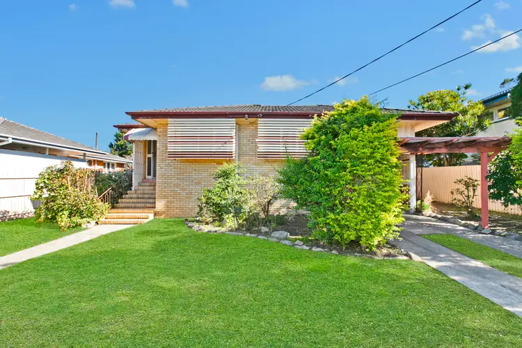 14 Myron Street, Chermside QLD 4032