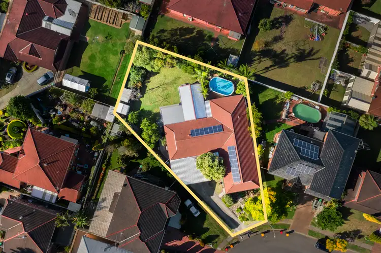 52 Coquet Way, Green Valley NSW 2168