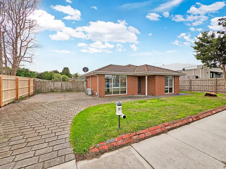 Main view of Homely house listing, 37 Huon Park Road, Cranbourne North VIC 3977
