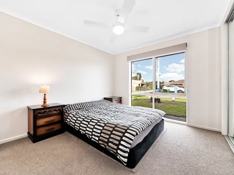 Fifth view of Homely house listing, 37 Huon Park Road, Cranbourne North VIC 3977