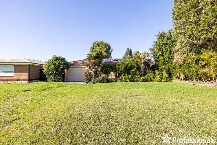 8 Biddenden street, Thornlie WA 6108