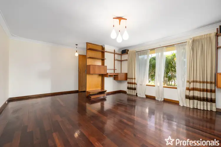 Sixth view of Homely house listing, 8 Biddenden street, Thornlie WA 6108