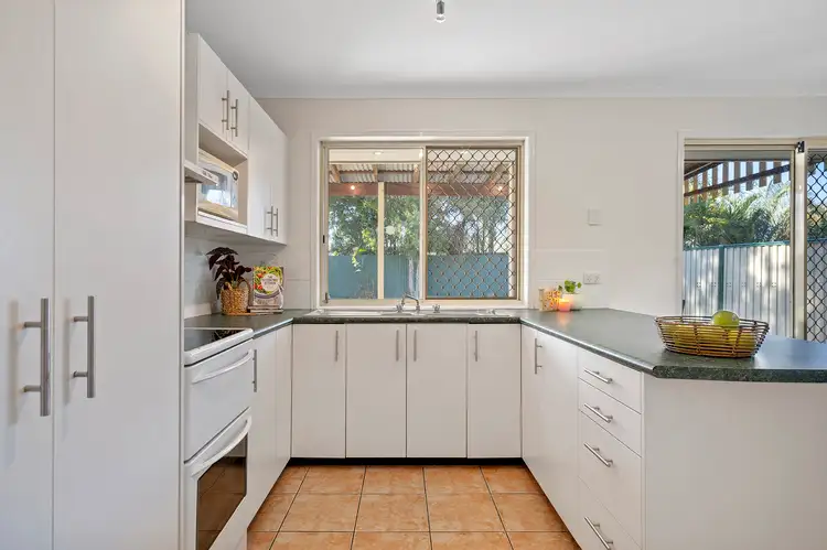 Fourth view of Homely house listing, 4 Kaiser Court, Waterford West QLD 4133