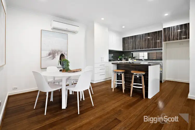 Fourth view of Homely townhouse listing, 1/606 Waverley Road, Glen Waverley VIC 3150