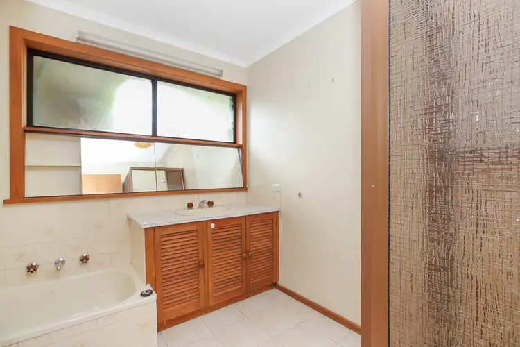 Sixth view of Homely house listing, 6/21 Baker Street, Colac VIC 3250