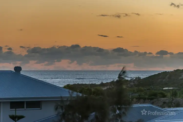 Sixth view of Homely house listing, 401 Shorehaven Boulevard, Alkimos WA 6038