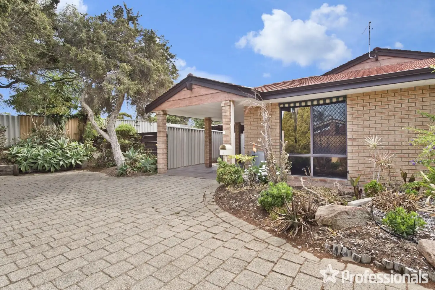 Main view of Homely unit listing, 6/15 San Domingo Close, Safety Bay WA 6169