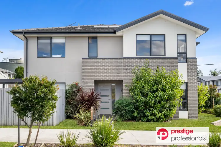 32 Boniwell Road, Moorebank NSW 2170