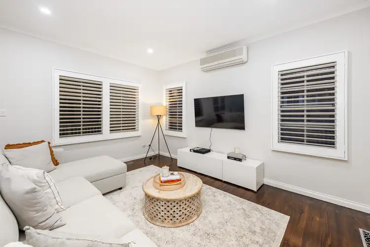 Sixth view of Homely house listing, 5 Dartmouth Court, Caroline Springs VIC 3023