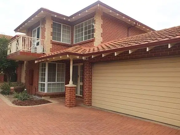 55 Moulden Avenue