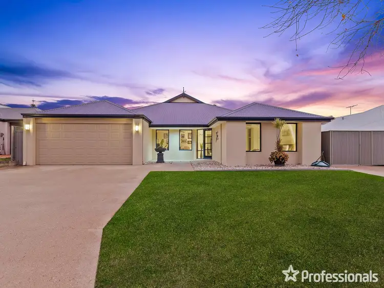 3 Ennerdale Boulevard, Waikiki WA 6169